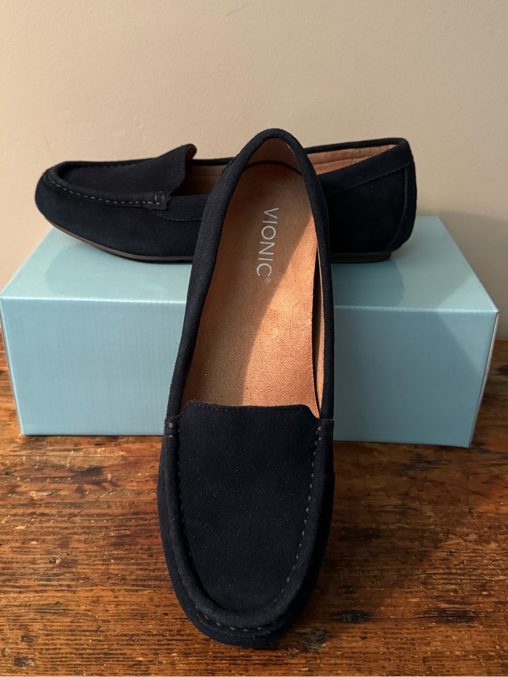 Vionic Women's Navy Blue “Debbie” Suede Driving Loafers, Size 9